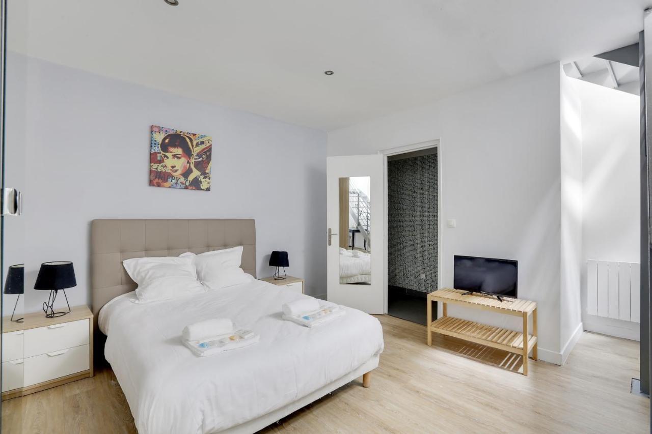 170 Suite Angouleme Large Duplex Style Apt With1 Bdr Paris Central Luaran gambar
