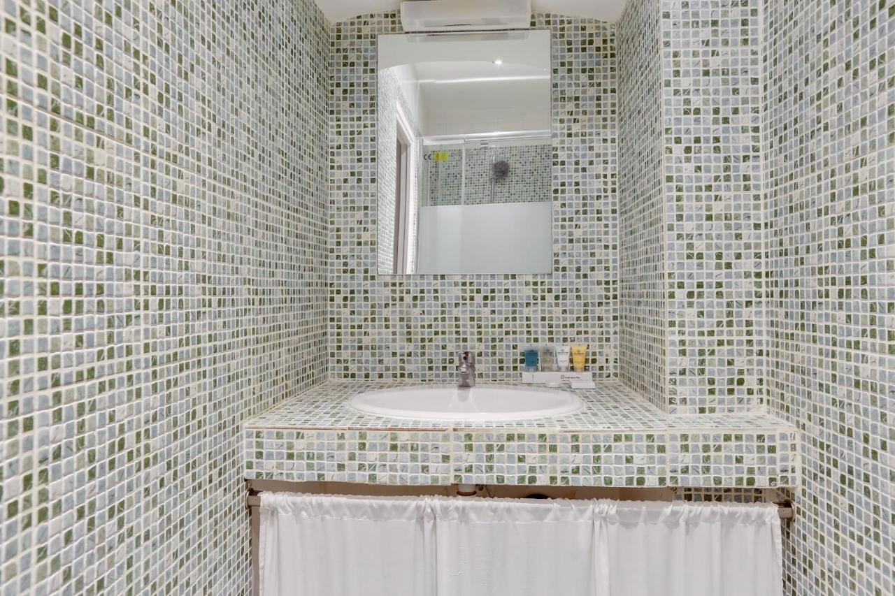 170 Suite Angouleme Large Duplex Style Apt With1 Bdr Paris Central Luaran gambar